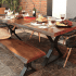 Une superbe table offerte par Wazo Furniture
