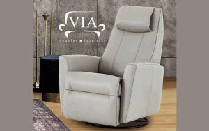 Un fauteuil VIA berçant pivotant et inclinable (Valeur de 3000$)