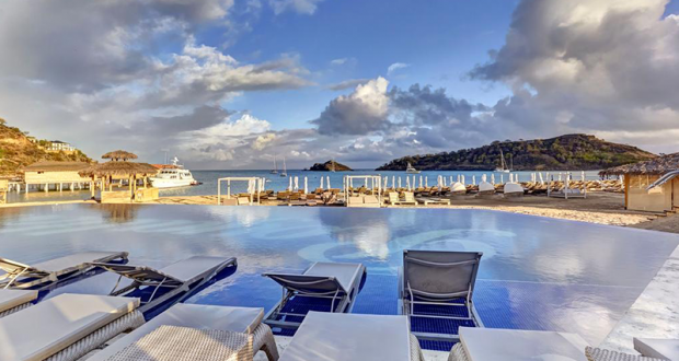 Gagnez des vacances de luxe pour 2 personne à Antigua