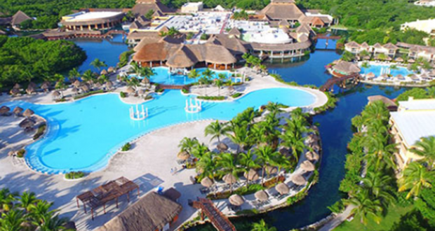 Gagnez 1 des 5 voyages pour 2 personnes à Cancun