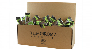 Une boîte de 75 mini-bâtons de chocolat noir