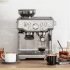 Une machine à café expresso Breville (Valeur de 800$)