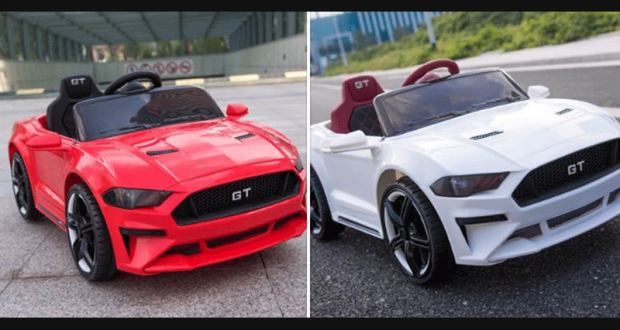 Un Ford Mustang GT 12 volts rouge ou blanc