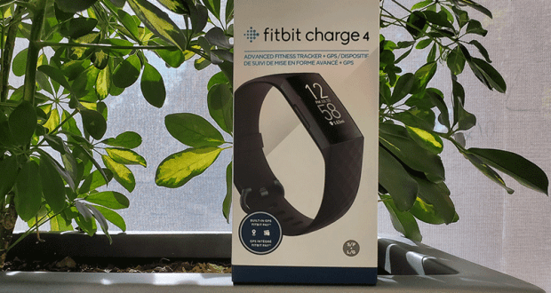 Un nouveau moniteur Charge 4 de Fitbit