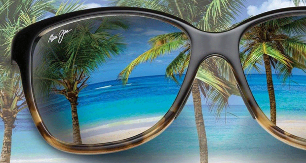 Une paire de lunettes solaires Maui Jim