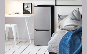 Un mini réfrigérateur moderne et compact Danby